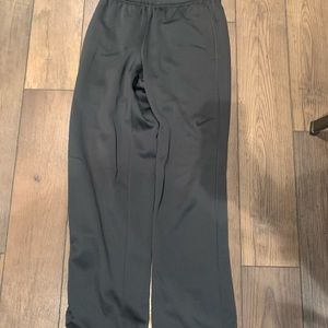 Nike Therma-Fit | Small | Gray